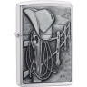Zippo Classic 24879 — серебристая зажигалка с клеймом